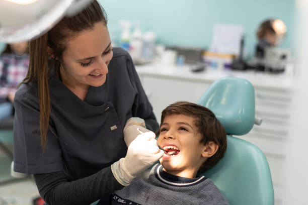 Best Emergency Tooth Extraction  in Los Fresnos, TX